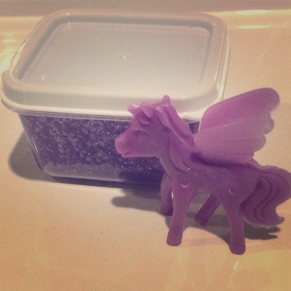 Purple Pegasus - Picture 1 of 2